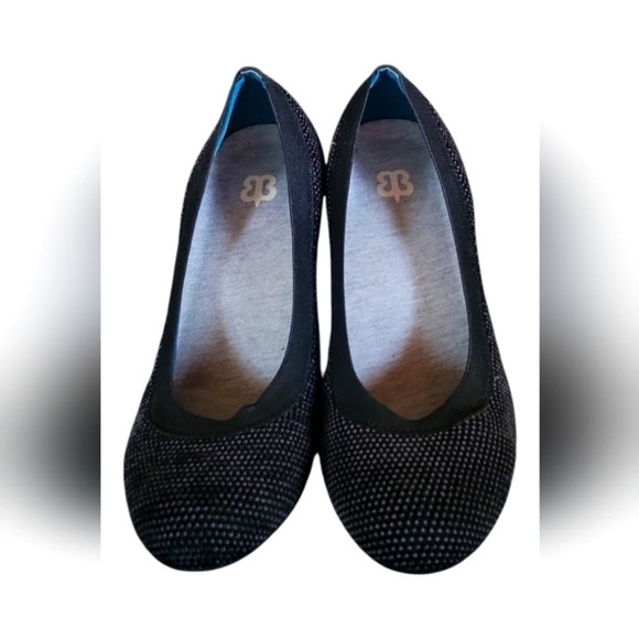 Betabrand Late to the Gate Black Gray Cone Heels Knit Comfort Shoes Size 8.5 - Picture 10 of 10